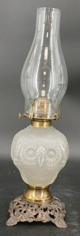 Frosted Glass Owl Head Oil Lamp