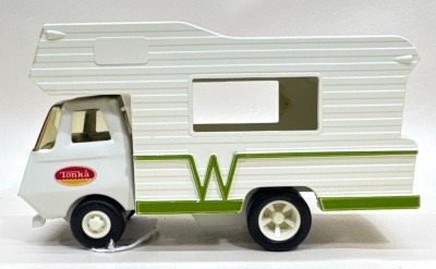 Tonka Winnebago Camper Toy Truck - 2