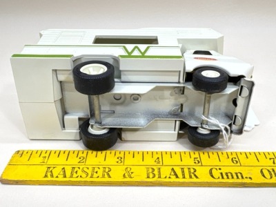 Tonka Winnebago Camper Toy Truck - 5