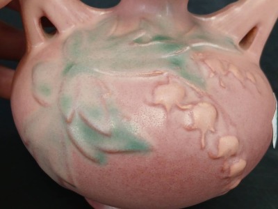 Roseville Pottery Bleeding Heart 961-4" Vase - 5