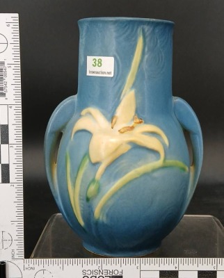Roseville Pottery Zephyr Lily 130-6" Vase - 8