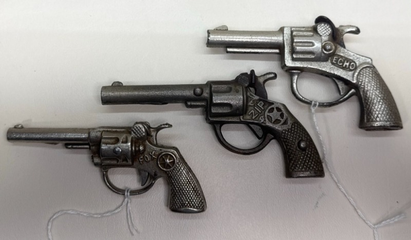 (3) Cast Metal Cap Guns: Fox, Zip, Echo