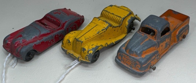 (3) Tootsietoy Die-Cast Cars