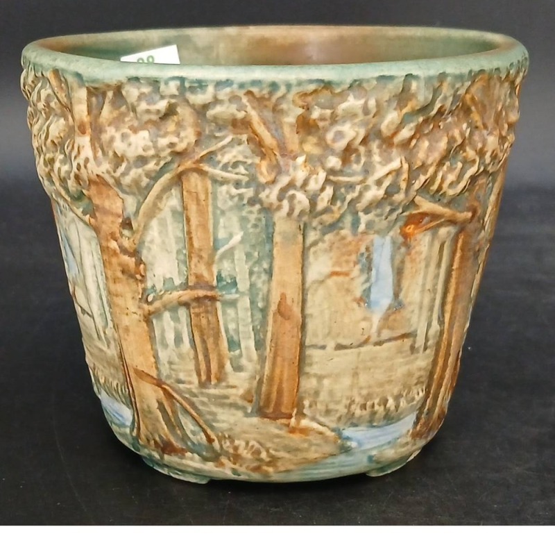 Weller Pottery Forest Jardini&Atilde;&uml;re