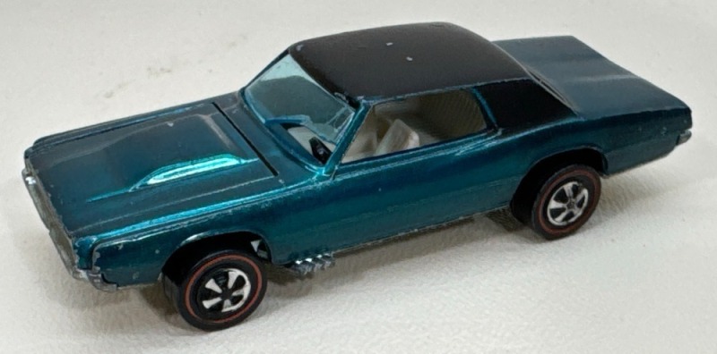 1968 Hot Wheels Redline Custom T-Bird