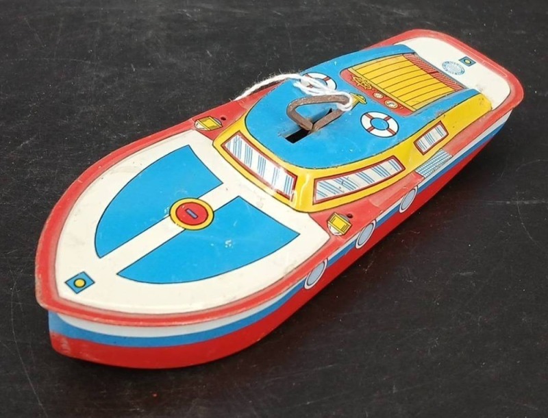 Ohio Art Tin Litho Wind-up Cabin Cruiser Toy Boat