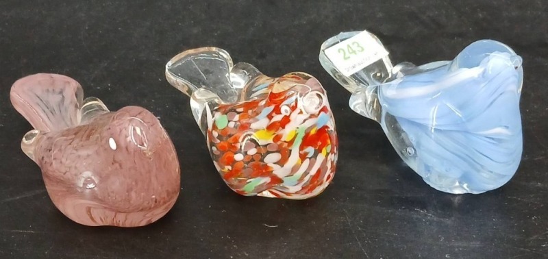 (3) Art Glass Bird Figurines