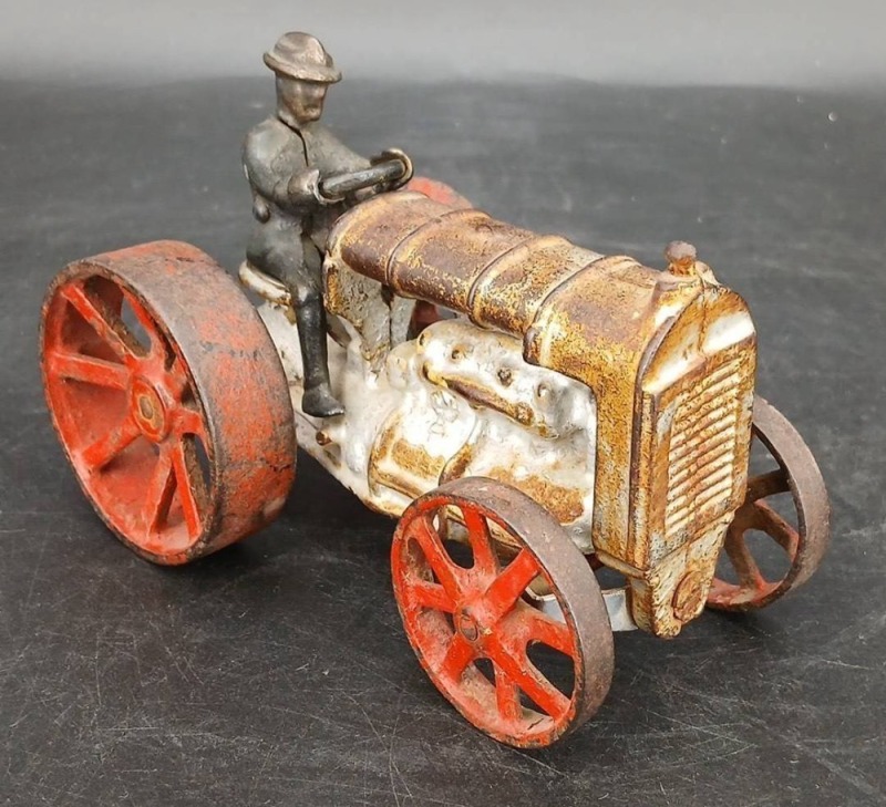 Arcade Cast Iron Fordson Toy Tractor with Driver