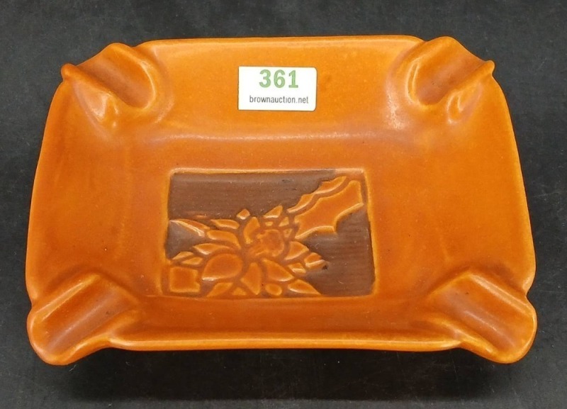 Roseville Pottery Silhouette Ashtray