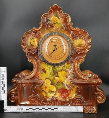 Floral Ceramic Mantel Clock - 8