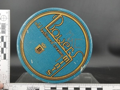 (4) Bowers Old Fashioned Candy Tins - 10