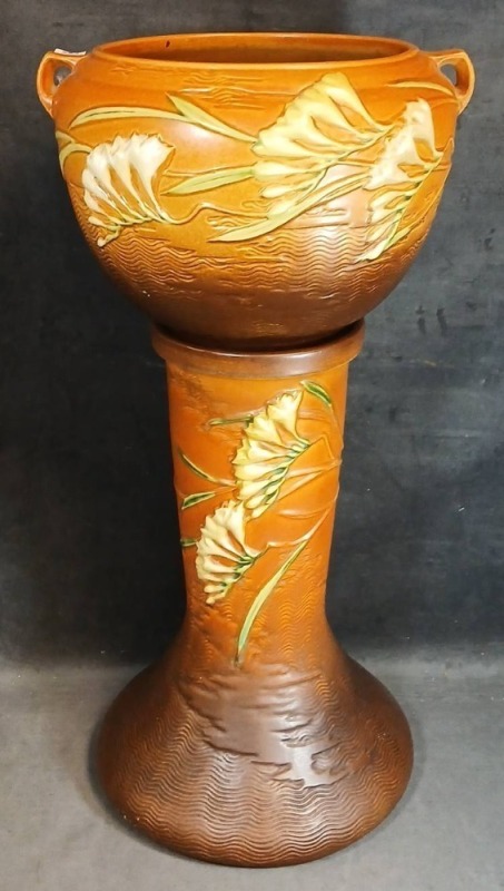Roseville Pottery Freesia Jardiniere and Pedestal