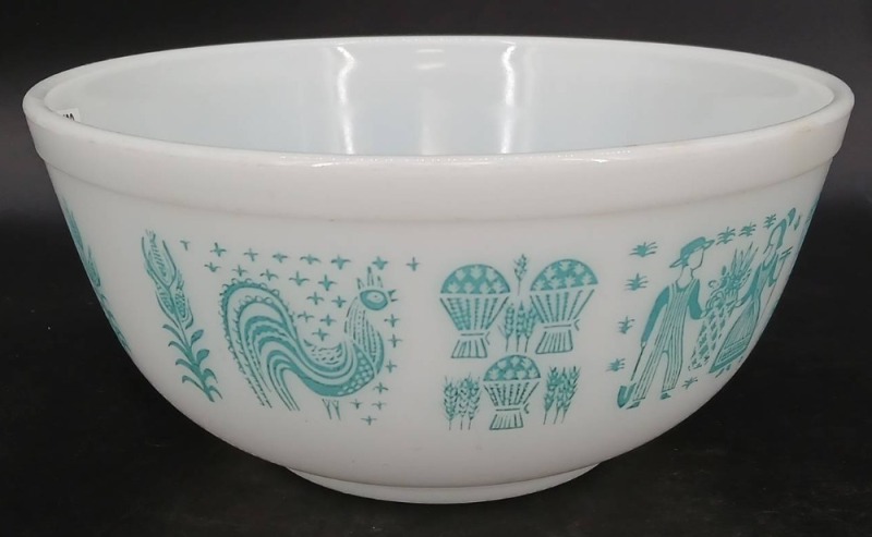 Pyrex 403 Mixing Bowl, 2.5 Qt