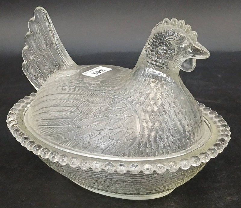 Clear Glass Hen on Nes Covered Dish