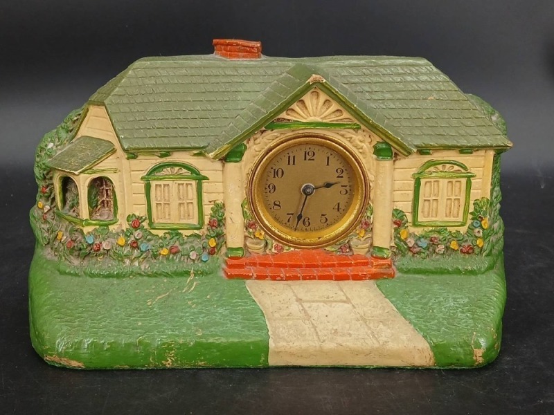 Lux Bungalow Green Figural Mantel Clock
