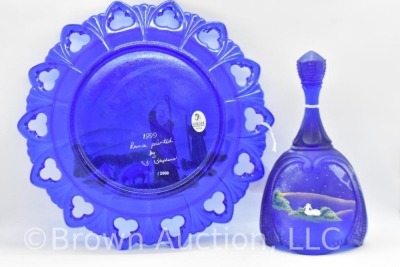 Fenton Art Glass LE 1999 hp Christmas plate with matching bell - 5