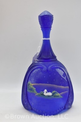Fenton Art Glass LE 1999 hp Christmas plate with matching bell - 11