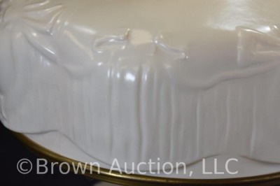 Aladden ivory alacite elec. kerosene lamp, tall Lincoln Drape base - 10