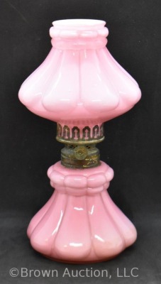 Pink cased glossy 8" miniature oil lamp, raised panels design - 3