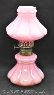 Pink cased glossy 8" miniature oil lamp, raised panels design - 5