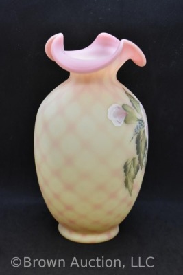 Fenton Burmese Art Glass 10" Diamond Optic vase, Rose Poppies - 5