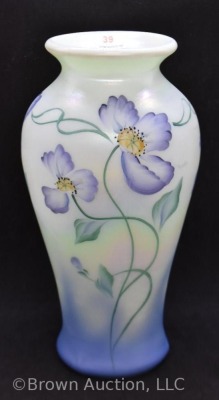 HP Fenton Art Glass 9.5" vase - 2