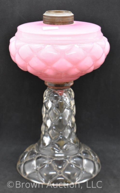 Pink Florette kerosene lamp stand