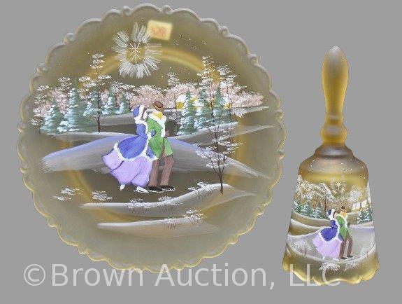 Fenton Art Glass LE 1996 hp Christmas plate (Star of Wonder) and bell,