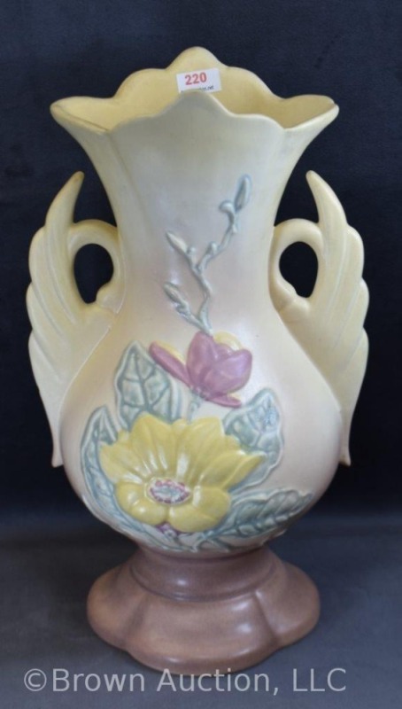 Hull Magnolia matte 17-12.25" vase with dbl. swan handles