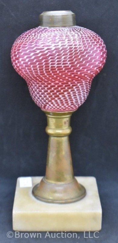 Cranberry opalescent Art Glass broken swirl/ threaded 8.25" oil lamp on marble base