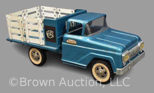 1958 Tonka Farms stake truck, #04