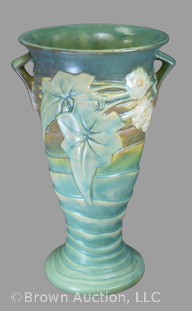 Roseville Luffa 691-12" vase, green