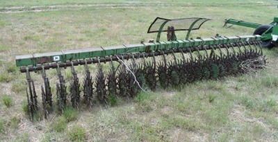 John Deere 400 Rotary Hoe - 7