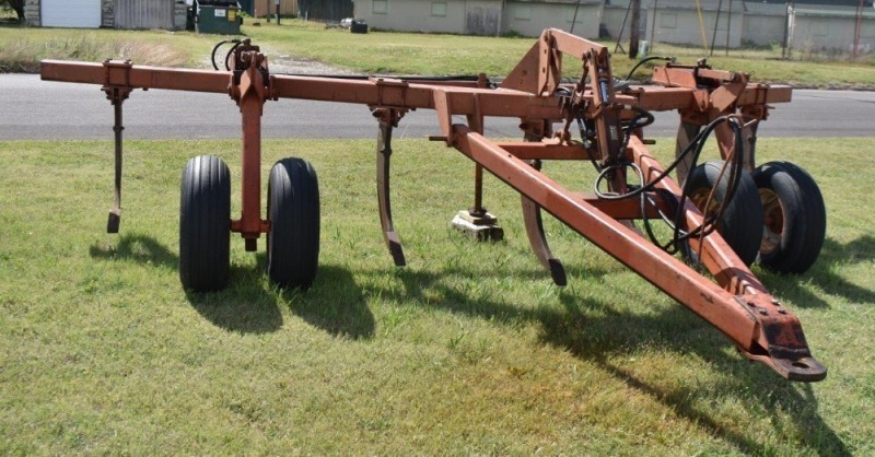 Bush Hog 170 V-Plow Ripper