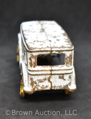 Cast Iron bus with steel wheels, 5"l - 5