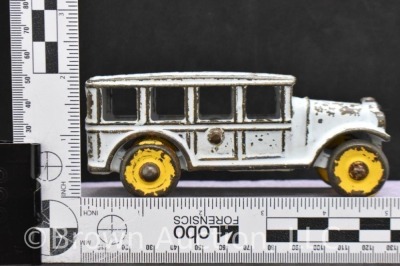 Cast Iron bus with steel wheels, 5"l - 8