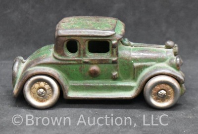 A.C. Williams Cast Iron green car, 3.5"l - 2