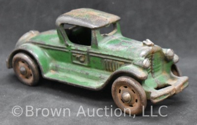 A.C. Williams Cast Iron "Coupe" green car