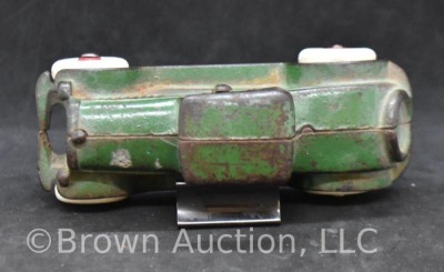 A.C. Williams Cast Iron "Coupe" green car - 7