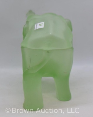 Tiara Indiana frosted satin green glass figural elephant candy dish/ lid - 6