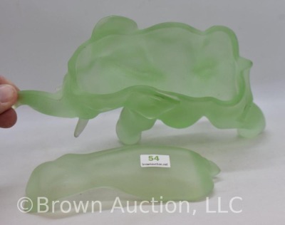 Tiara Indiana frosted satin green glass figural elephant candy dish/ lid - 7