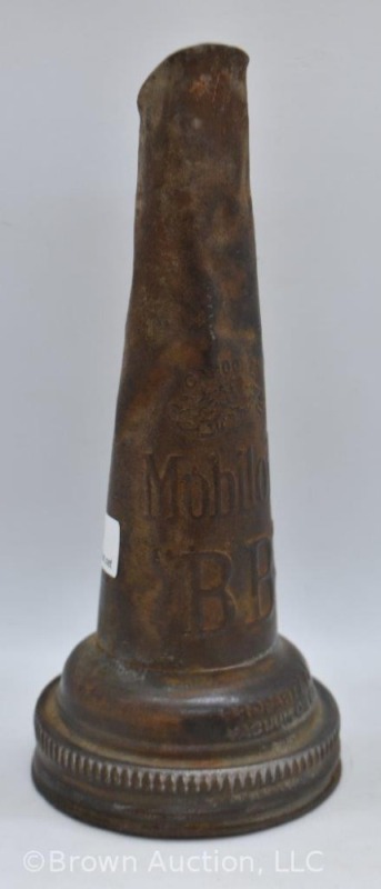 Mobiloil "BB" Gargoyle oil bottle spout