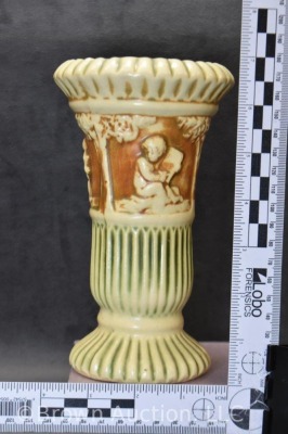 Roseville Donatello 113-7" vase - 5