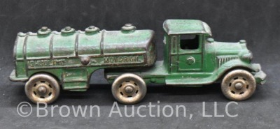 A.C Williams Cast Iron Gasoline/ Motor Oil tanker tractor/ trailer - 2