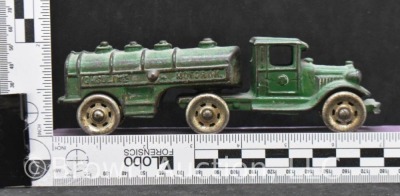 A.C Williams Cast Iron Gasoline/ Motor Oil tanker tractor/ trailer - 16