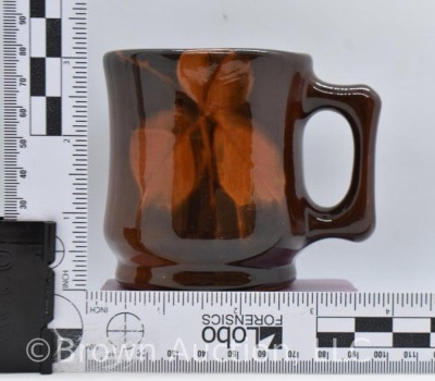 Mrkd. Weller Louwelsa 3.5"h mug, leaf design - 6