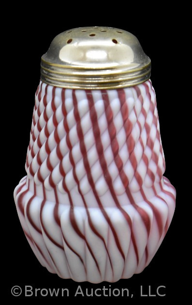 Cranberry opalescent swirl sugar shaker, 5" tall