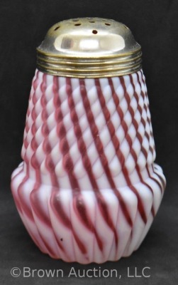 Cranberry opalescent swirl sugar shaker, 5" tall - 4