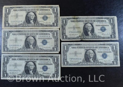 (5) 1 dollar US Silver Certificates