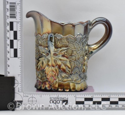 Carnival Glass Maple Leaf creamer, amethyst - 6